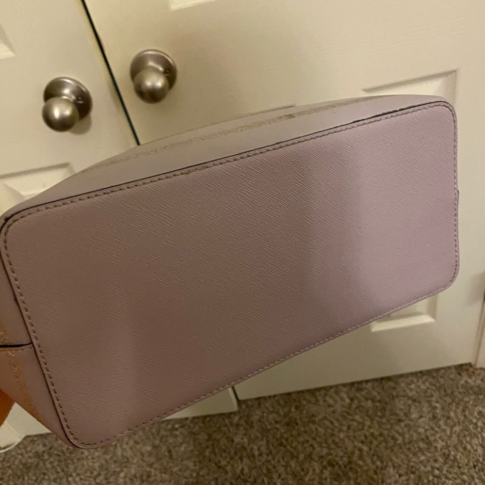 Kate spade tote Sold - Picture 7 of 7